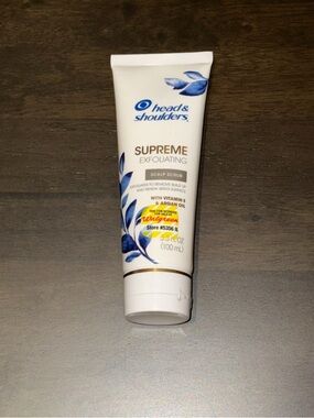 Supreme Exfoliating Scalp Scrub